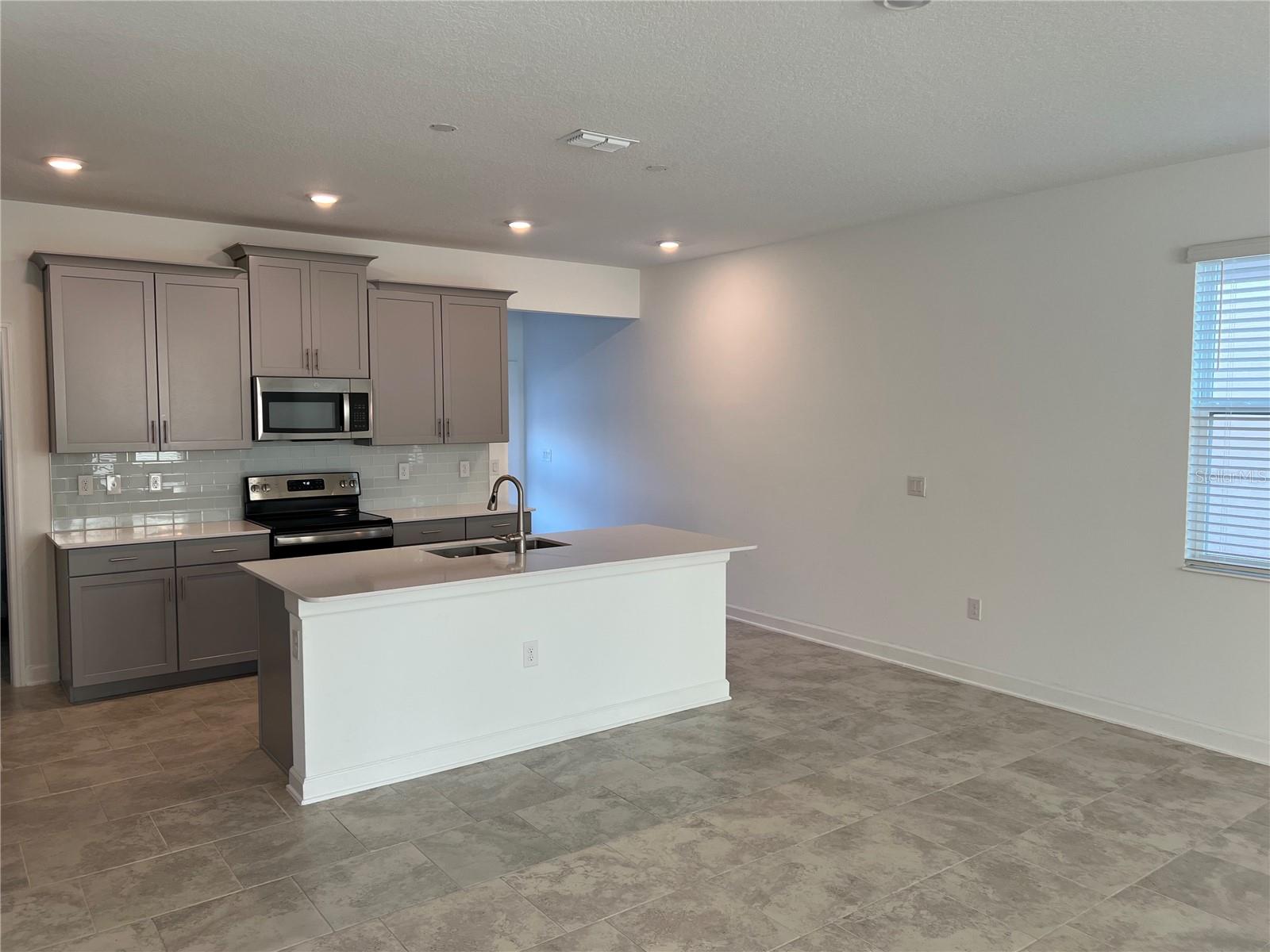 2997 HOWLEY ALY, ST CLOUD, FL, 34771