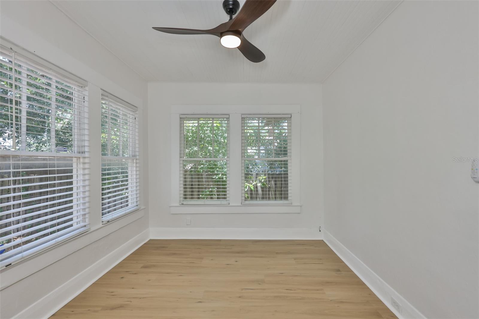 902 W COLUMBUS DR, TAMPA, FL, 33602