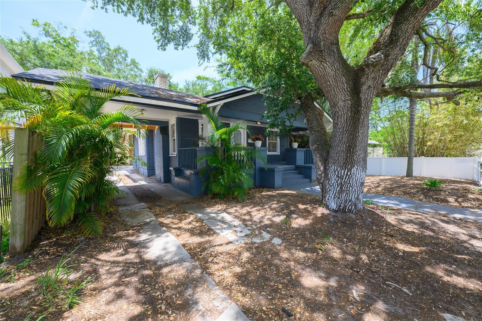 902 W COLUMBUS DR, TAMPA, FL, 33602