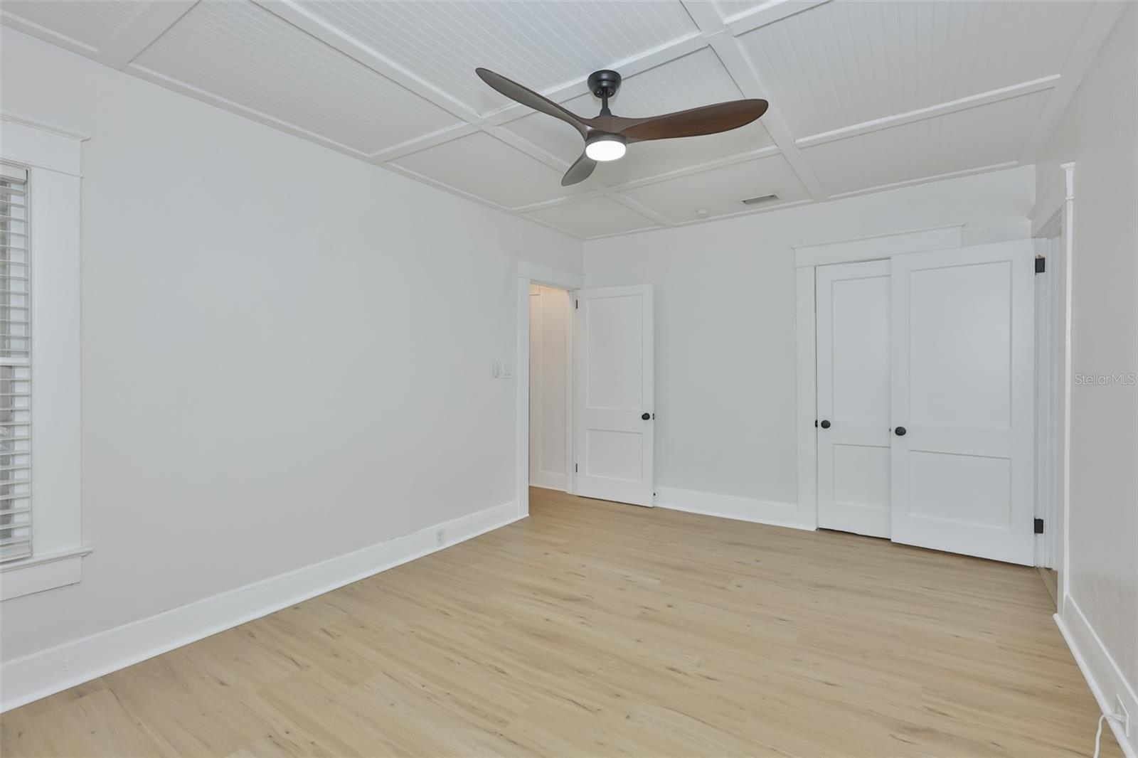 902 W COLUMBUS DR, TAMPA, FL, 33602