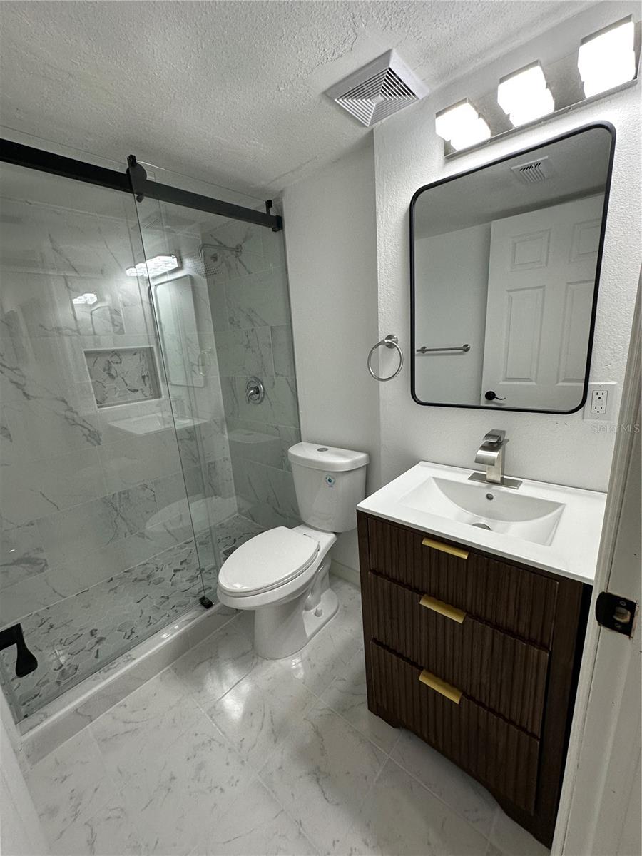 6077 VILLAGE CIR #6077, ORLANDO, FL, 32822