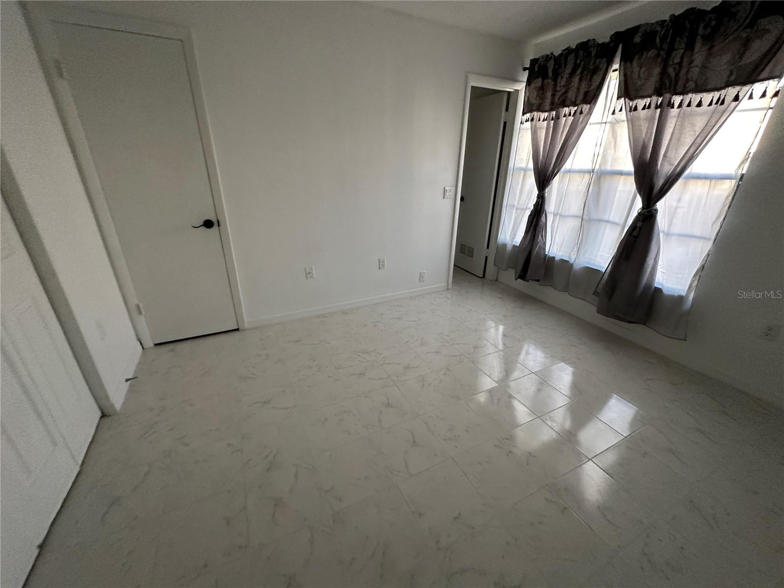 6077 VILLAGE CIR #6077, ORLANDO, FL, 32822