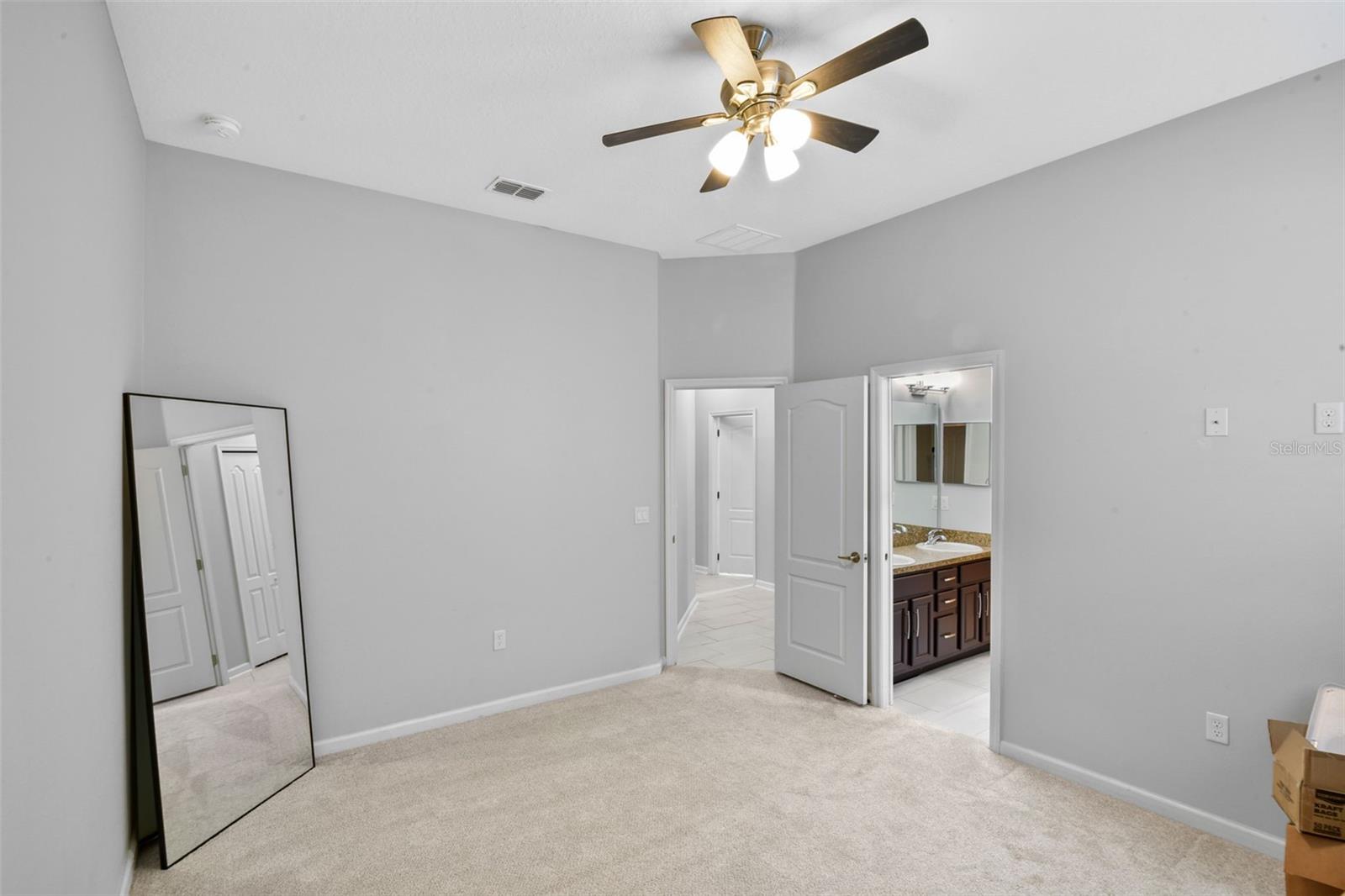 410 SAUVIGNON WAY, GROVELAND, FL, 34736
