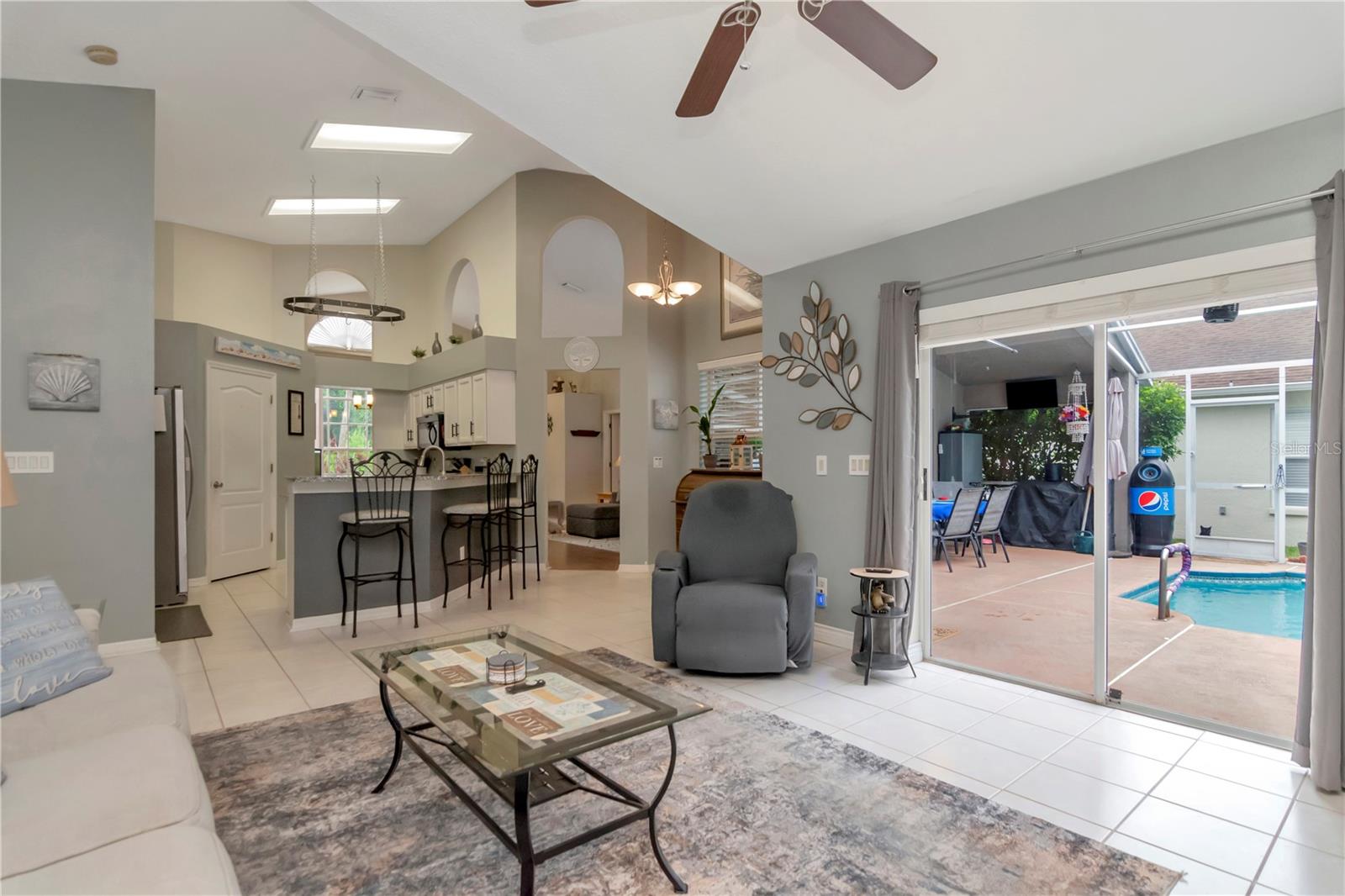 18210 SWEET JASMINE DR, TAMPA, FL, 33647