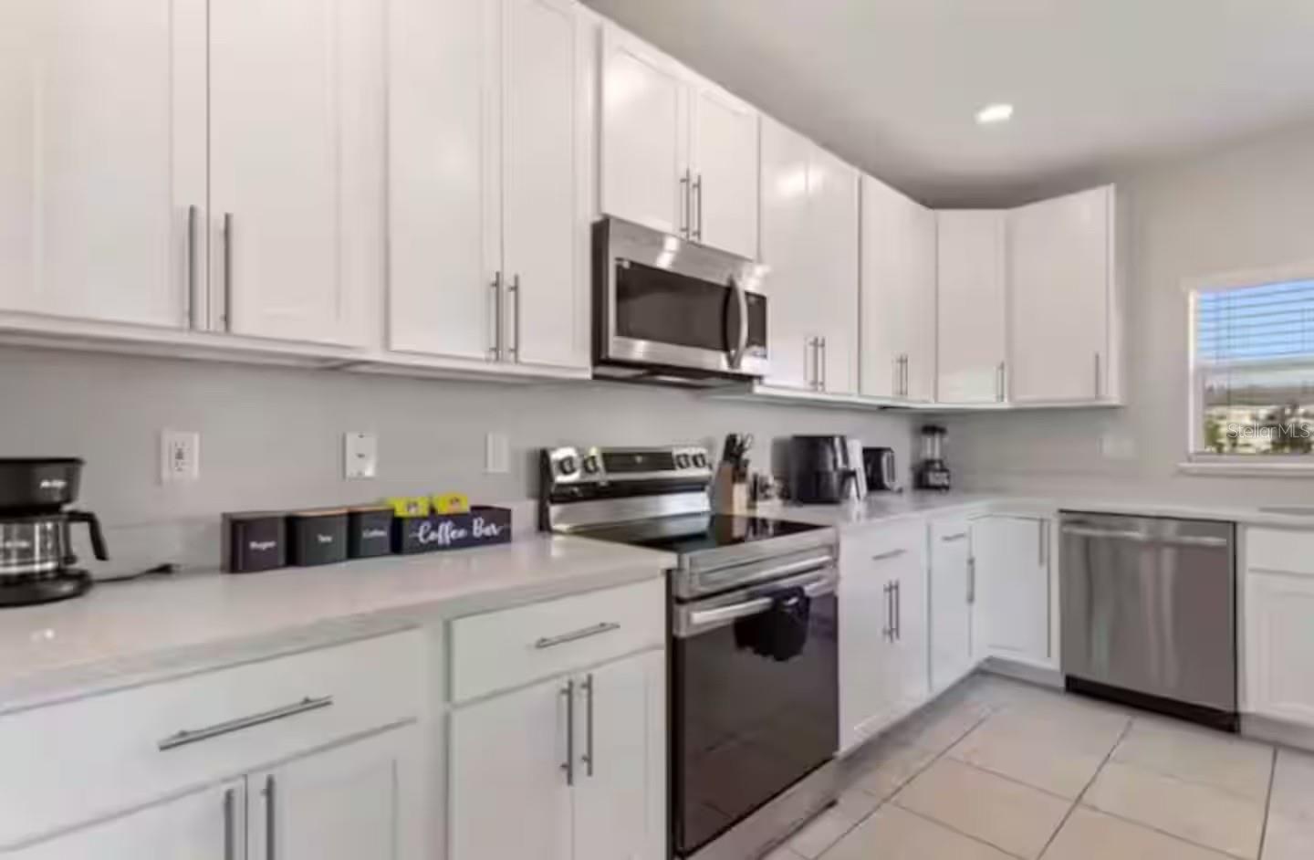 4877 CORAL CASTLE DR, KISSIMMEE, FL, 34746