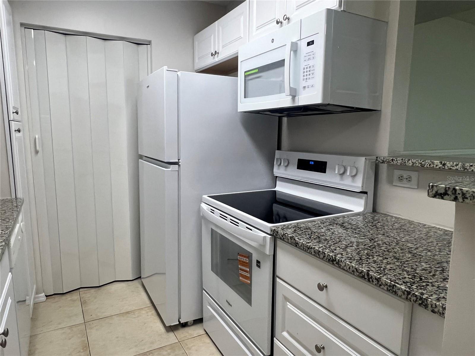 455 ALT 19 S #87, PALM HARBOR, FL, 34683