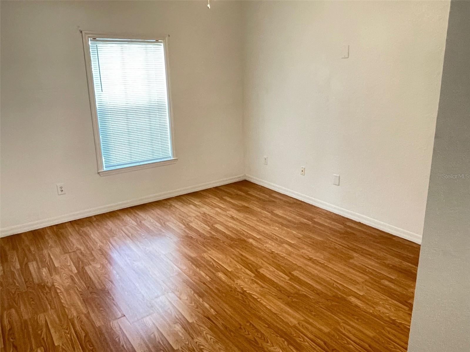 3611 CONROY RD #825, ORLANDO, FL, 32839