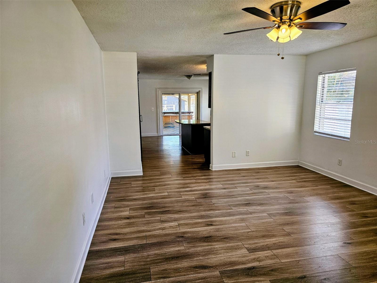 3128 W VARN AVE, TAMPA, FL, 33611