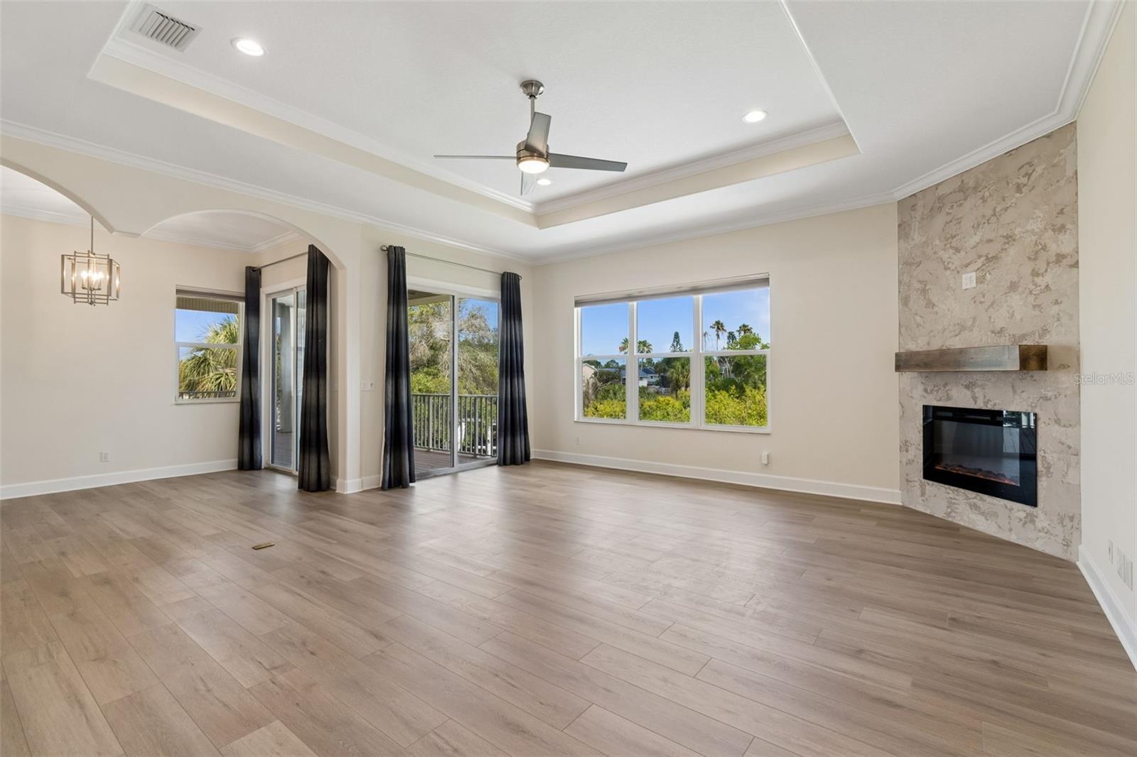 435 WESTWINDS DRIVE, PALM HARBOR, FL, 34683