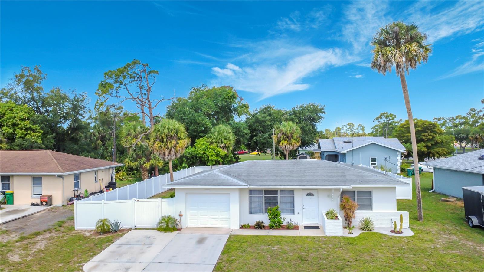 2009 BARKSDALE ST, PORT CHARLOTTE, FL, 33948