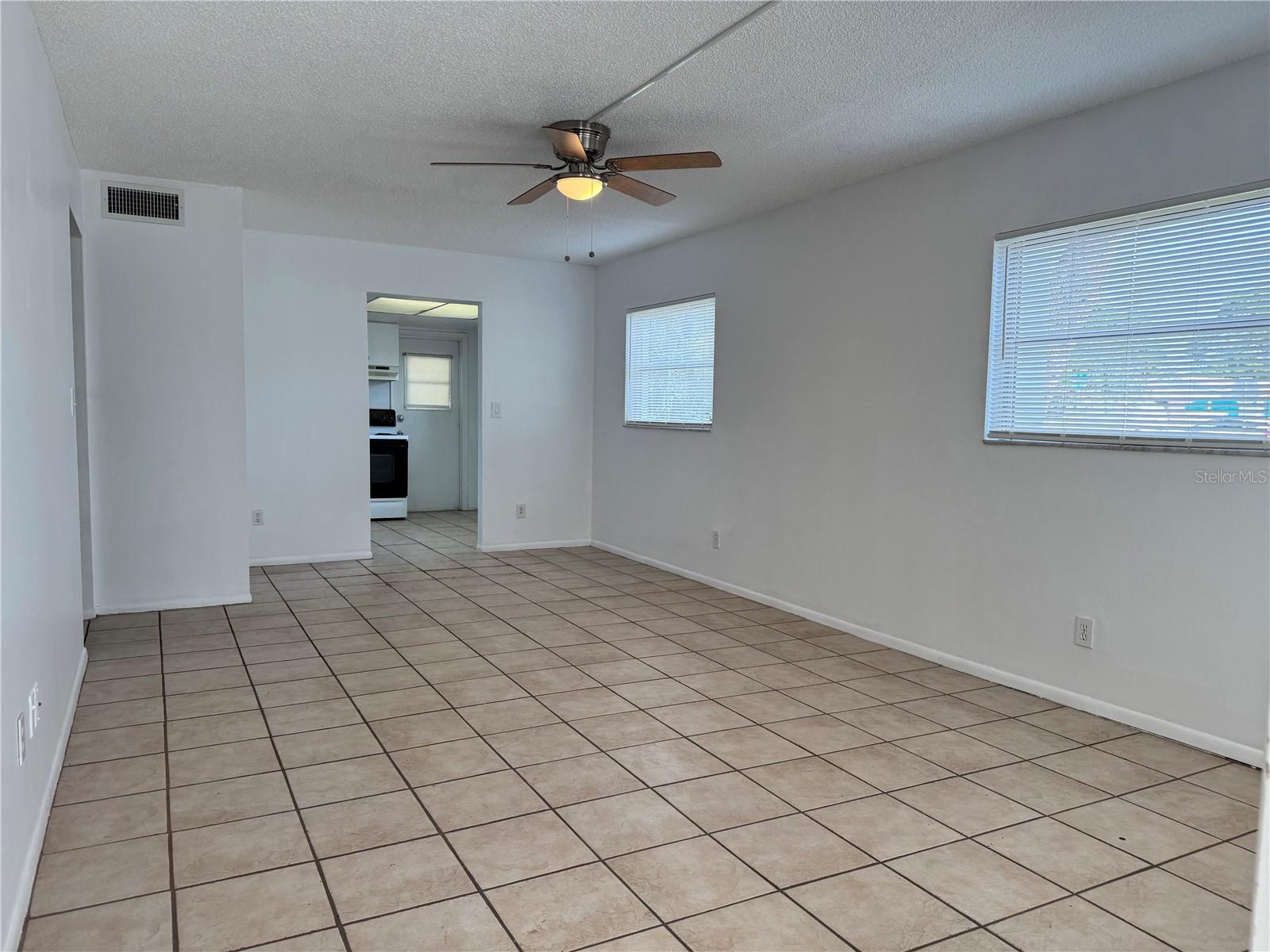 3480 32ND AVE N #105, ST PETERSBURG, FL, 33713