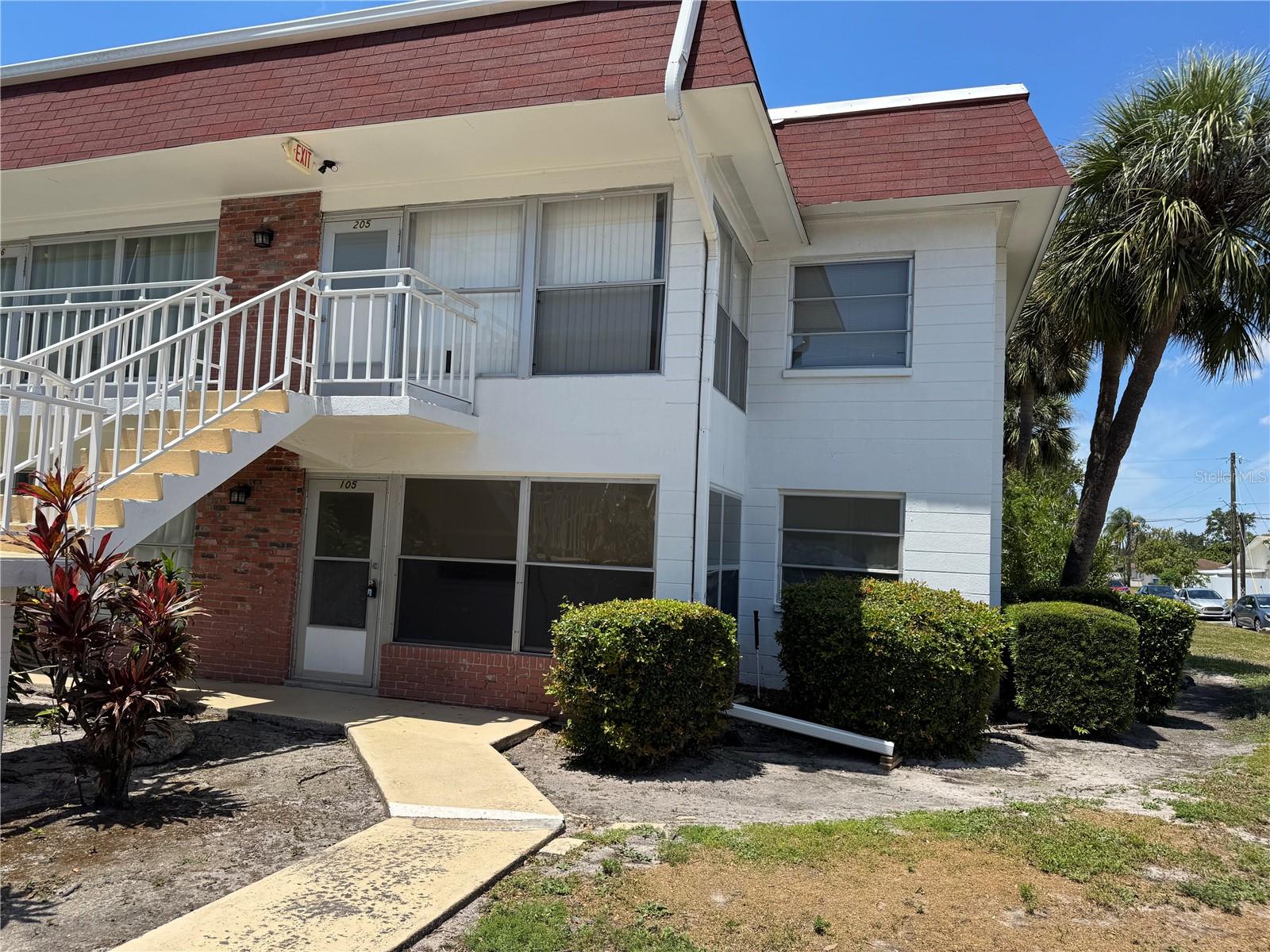 3480 32ND AVE N #105, ST PETERSBURG, FL, 33713