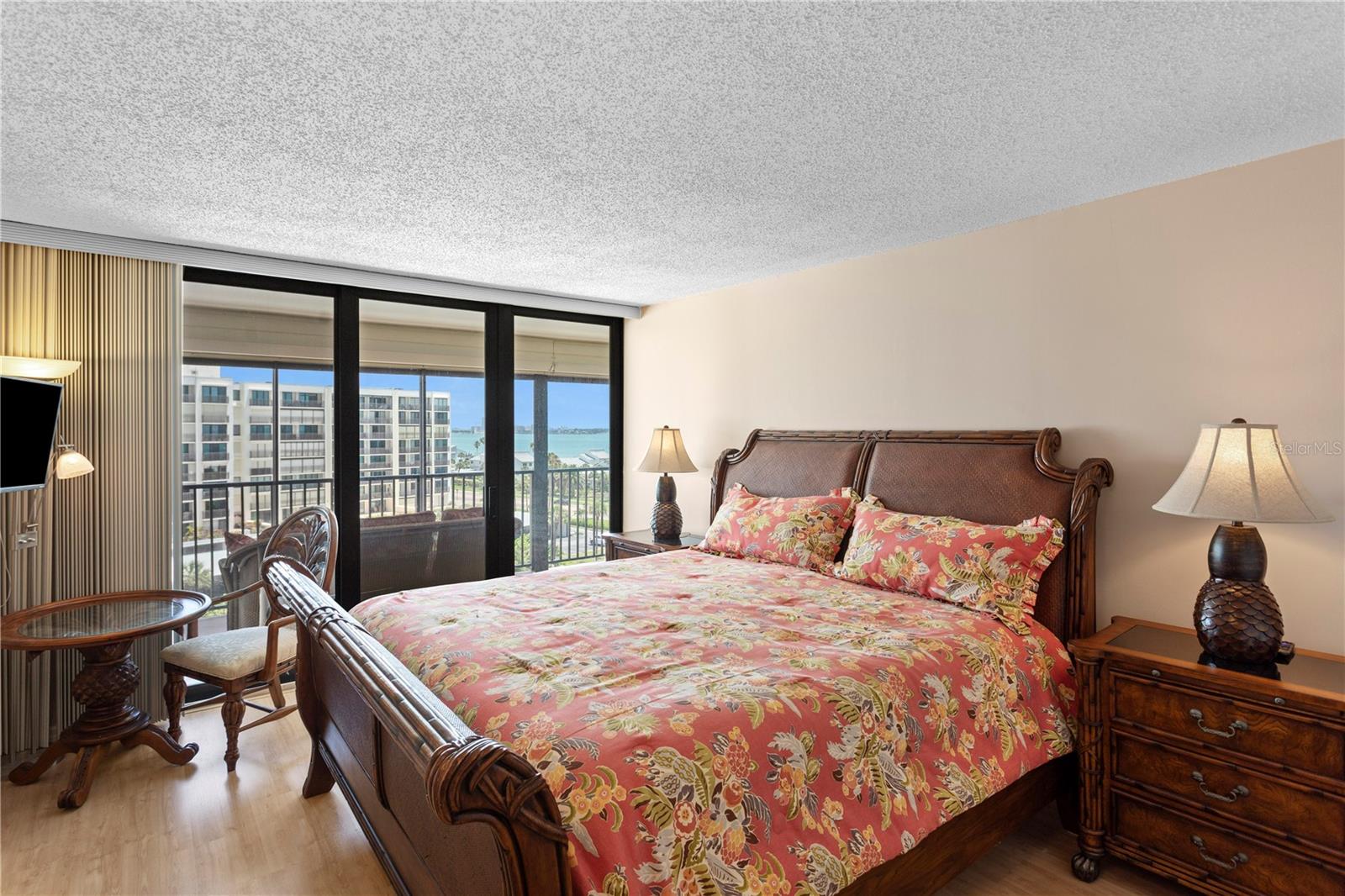 1460 GULF BLVD #605, CLEARWATER BEACH, FL, 33767