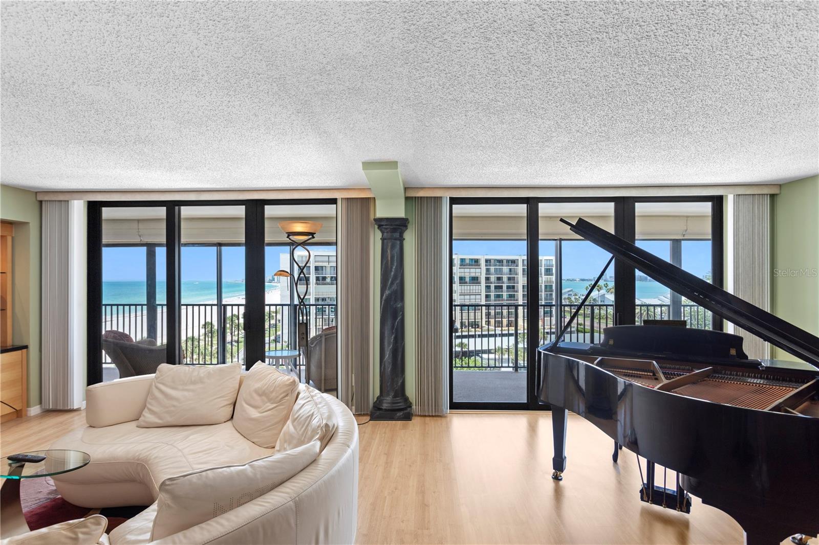1460 GULF BLVD #605, CLEARWATER BEACH, FL, 33767