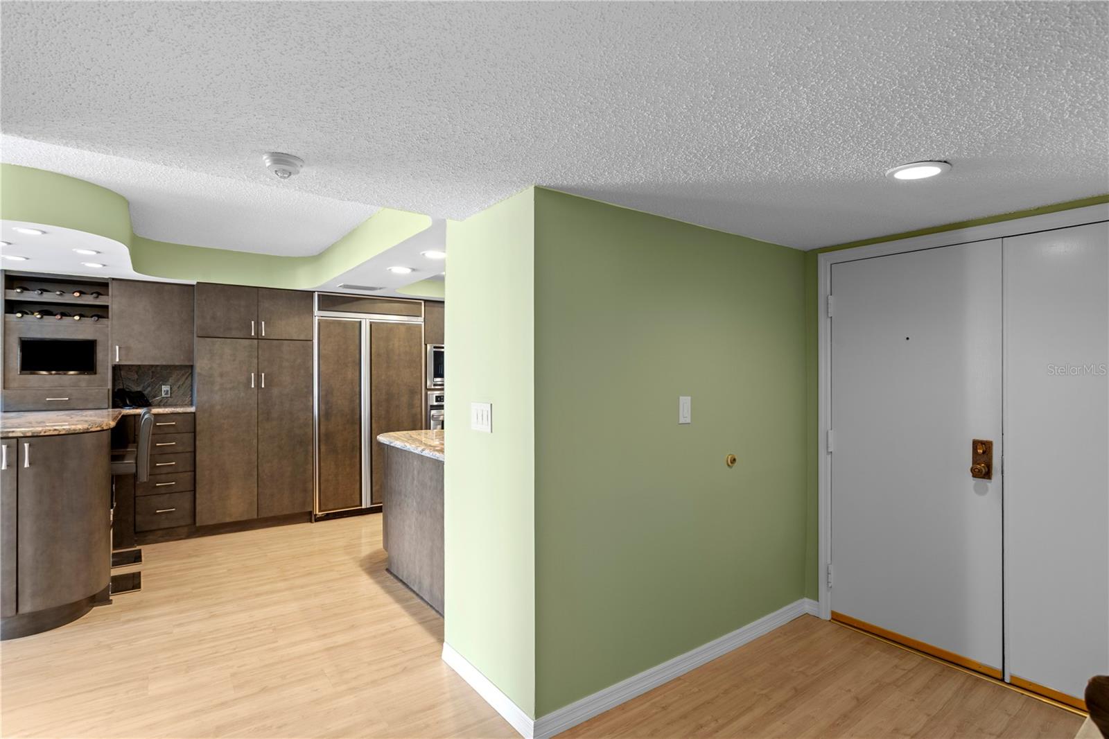1460 GULF BLVD #605, CLEARWATER BEACH, FL, 33767