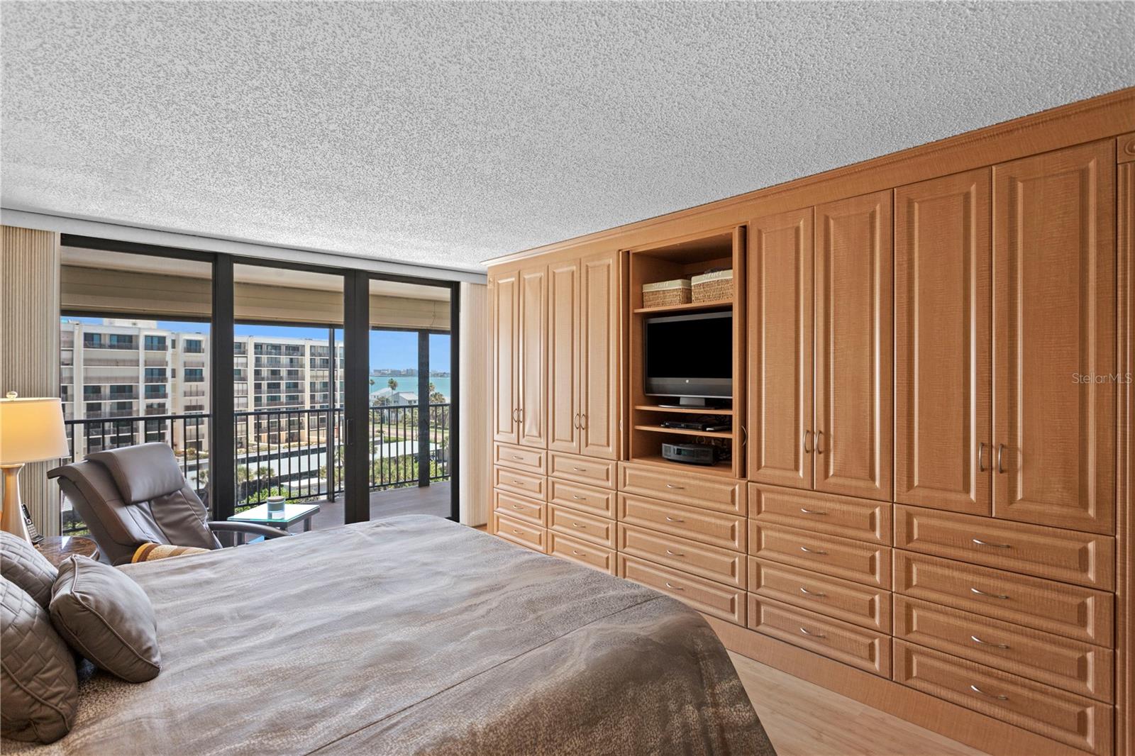 1460 GULF BLVD #605, CLEARWATER BEACH, FL, 33767