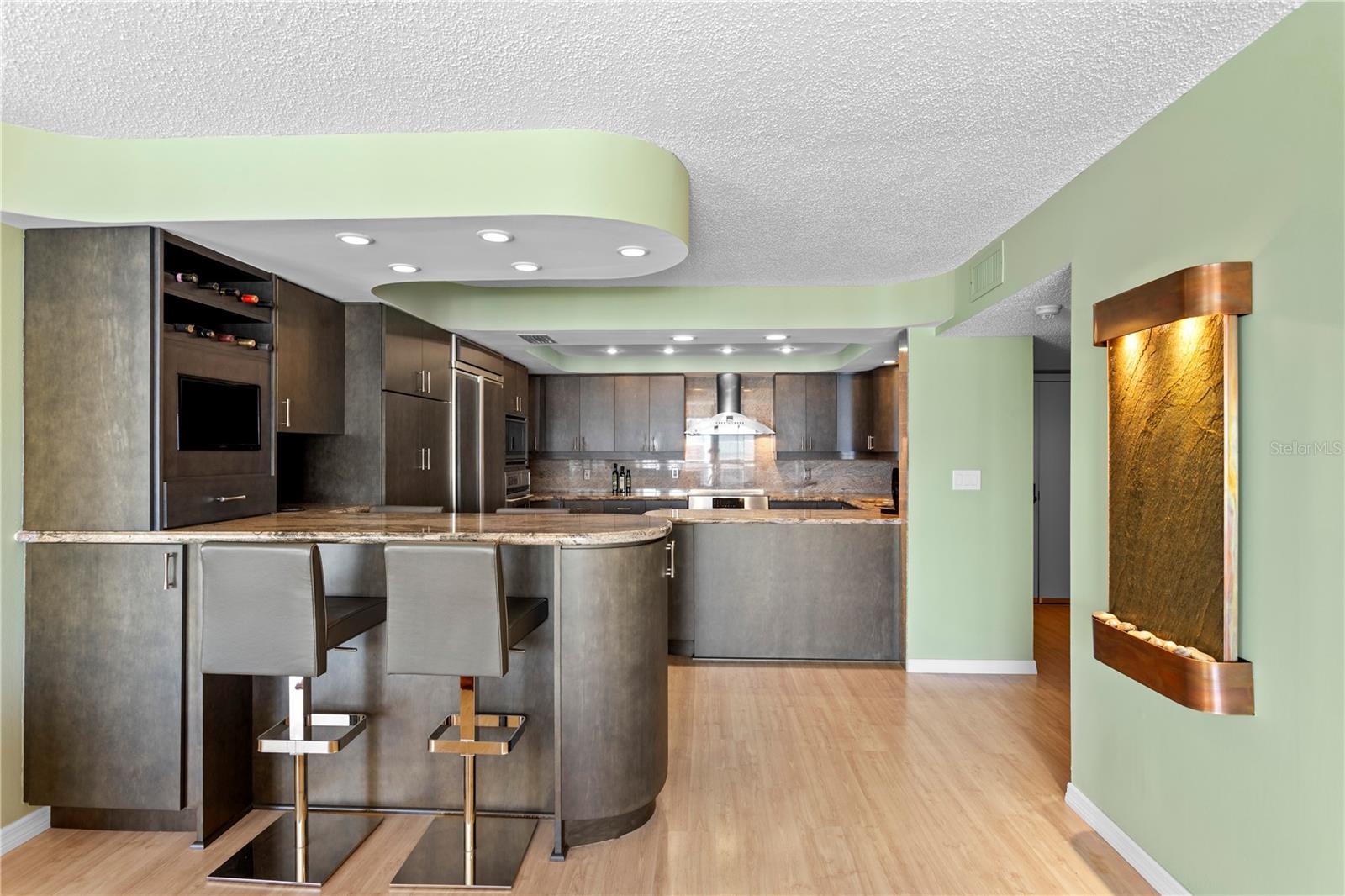 1460 GULF BLVD #605, CLEARWATER BEACH, FL, 33767