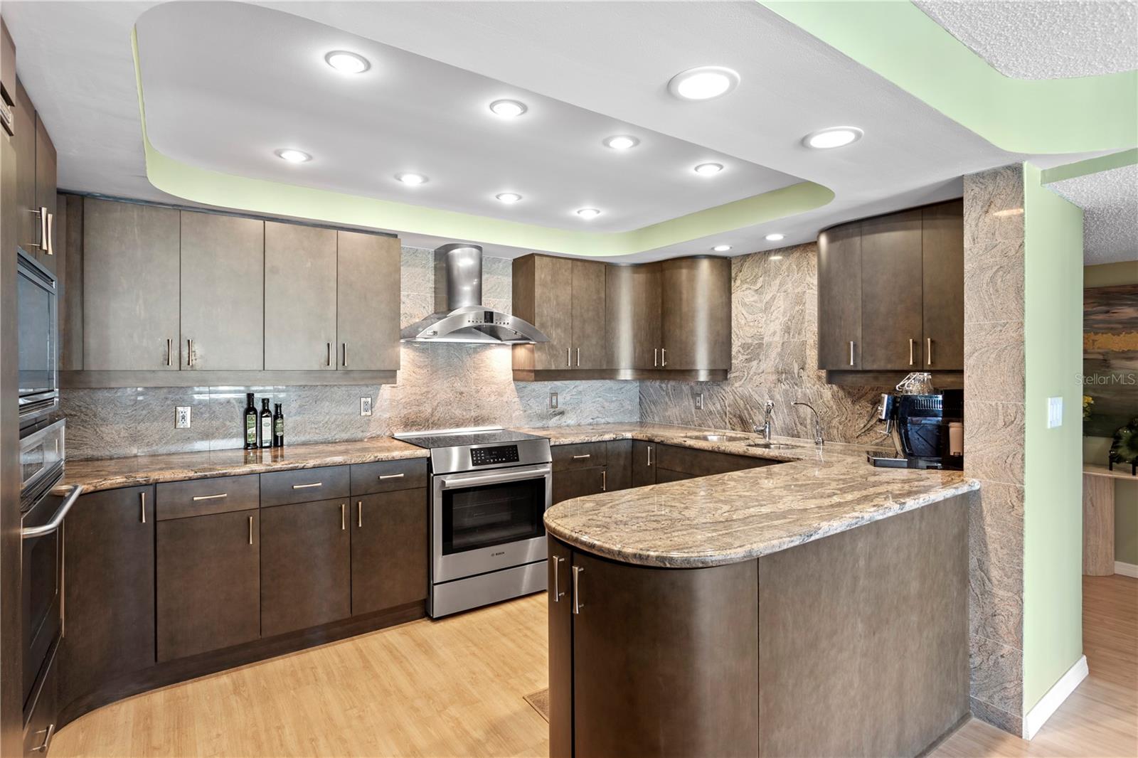 1460 GULF BLVD #605, CLEARWATER BEACH, FL, 33767