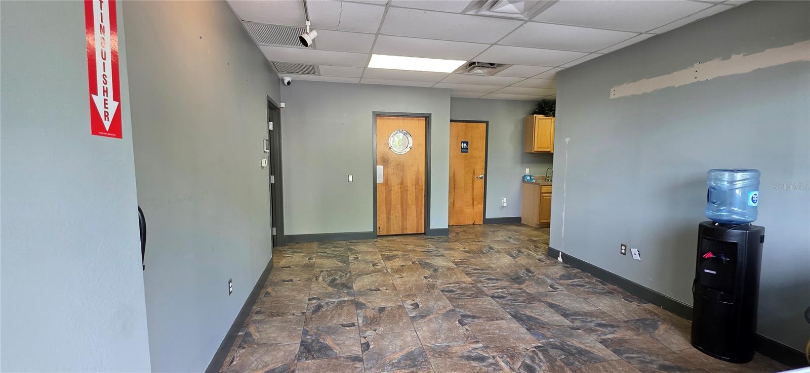 402 CHAIRMAN CT, DEBARY, FL, 32713