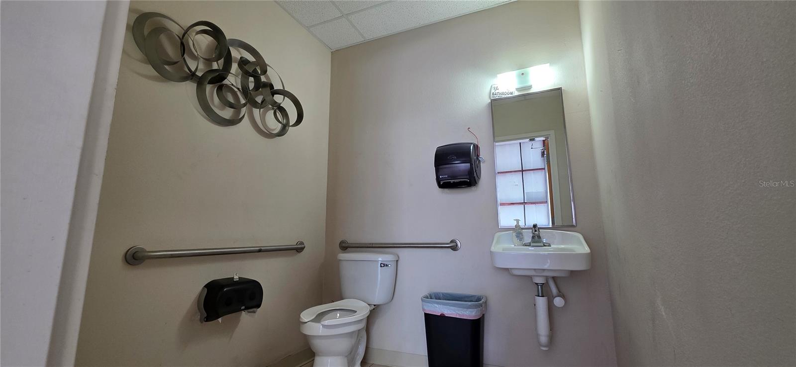 402 CHAIRMAN CT, DEBARY, FL, 32713