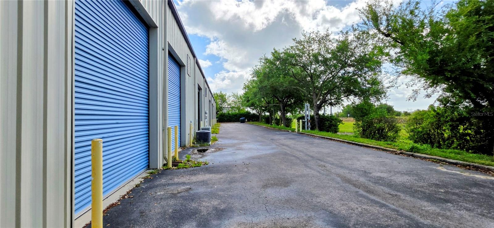 402 CHAIRMAN CT, DEBARY, FL, 32713