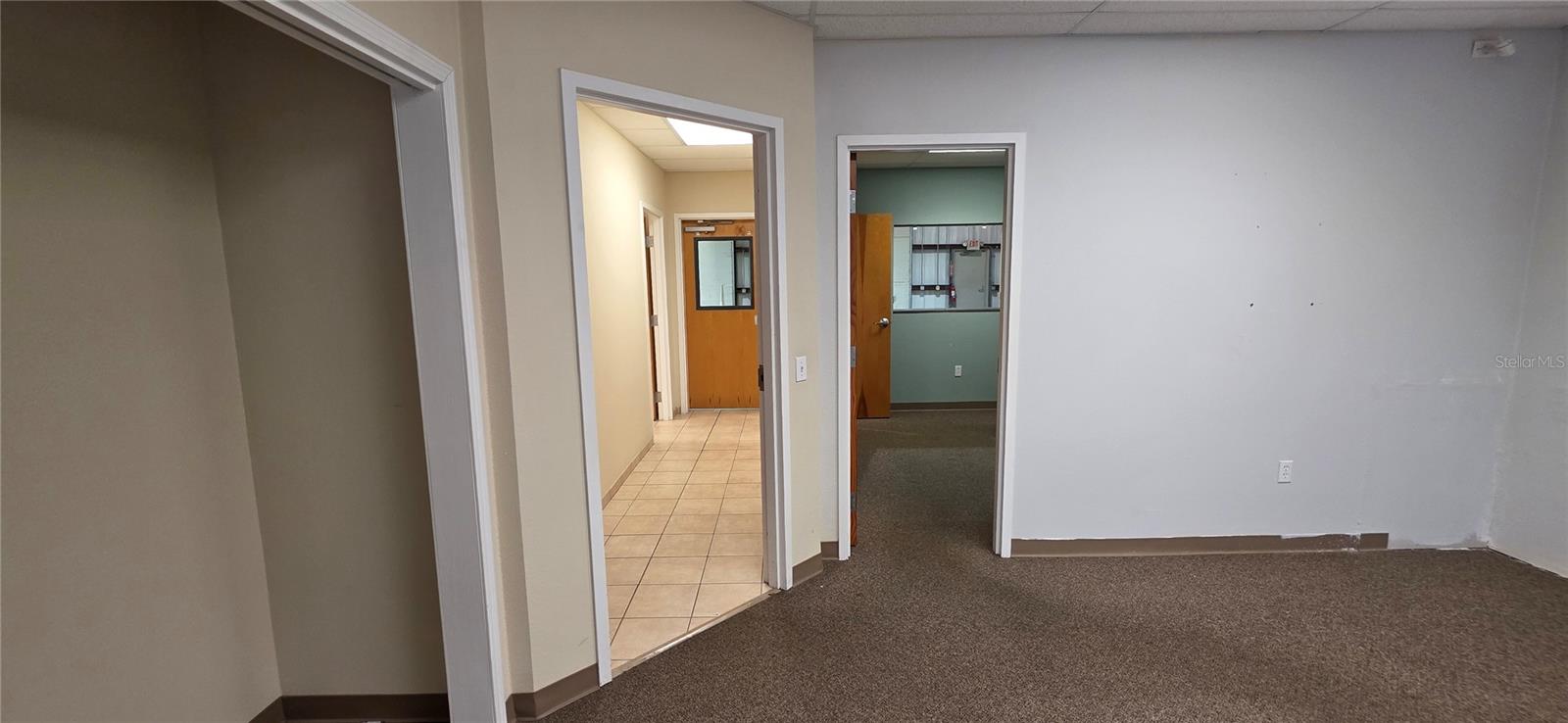 402 CHAIRMAN CT, DEBARY, FL, 32713