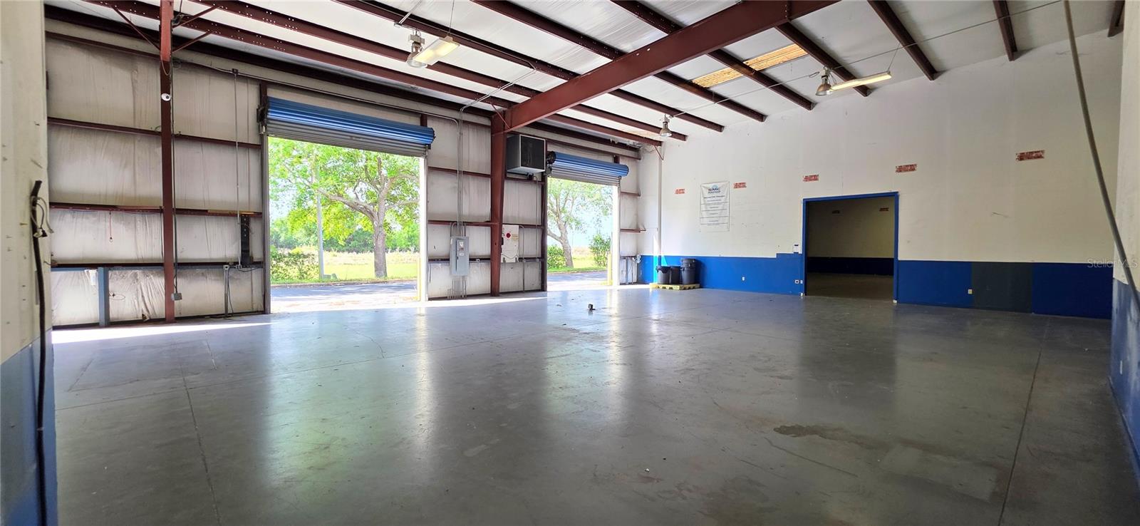 402 CHAIRMAN CT, DEBARY, FL, 32713