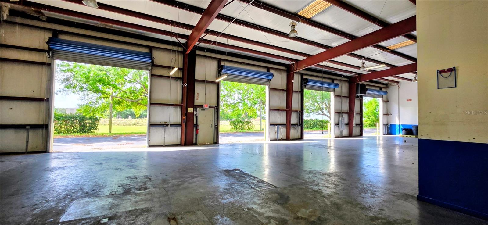 402 CHAIRMAN CT, DEBARY, FL, 32713