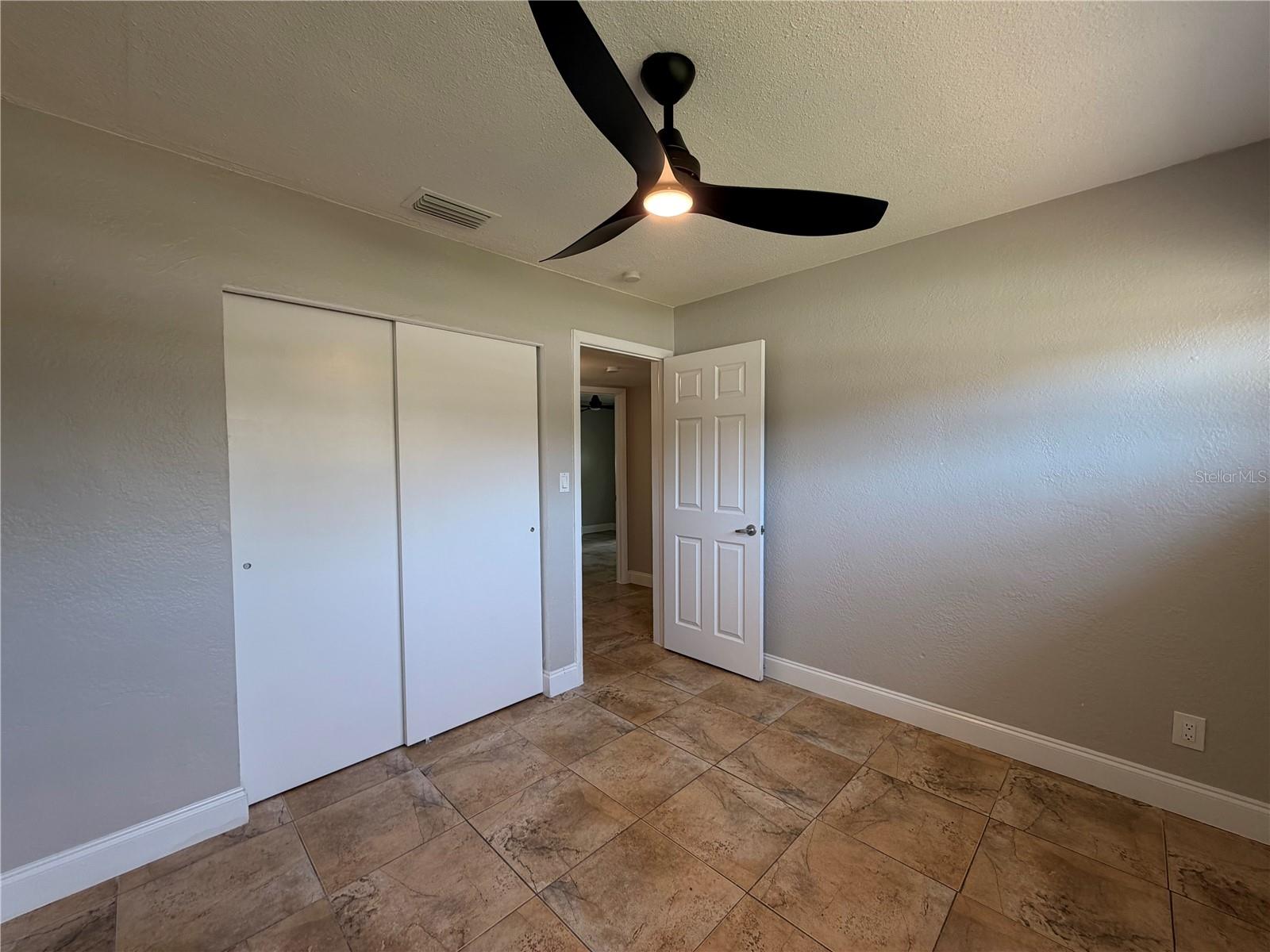 4185 BARRACUDA DR SE, ST PETERSBURG, FL, 33705