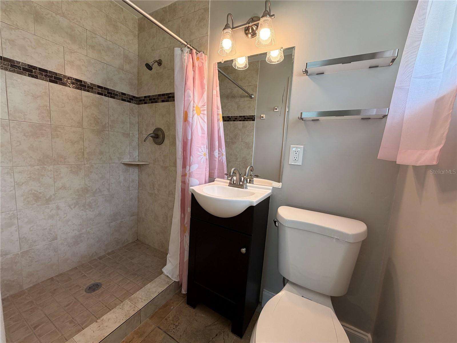 4185 BARRACUDA DR SE, ST PETERSBURG, FL, 33705
