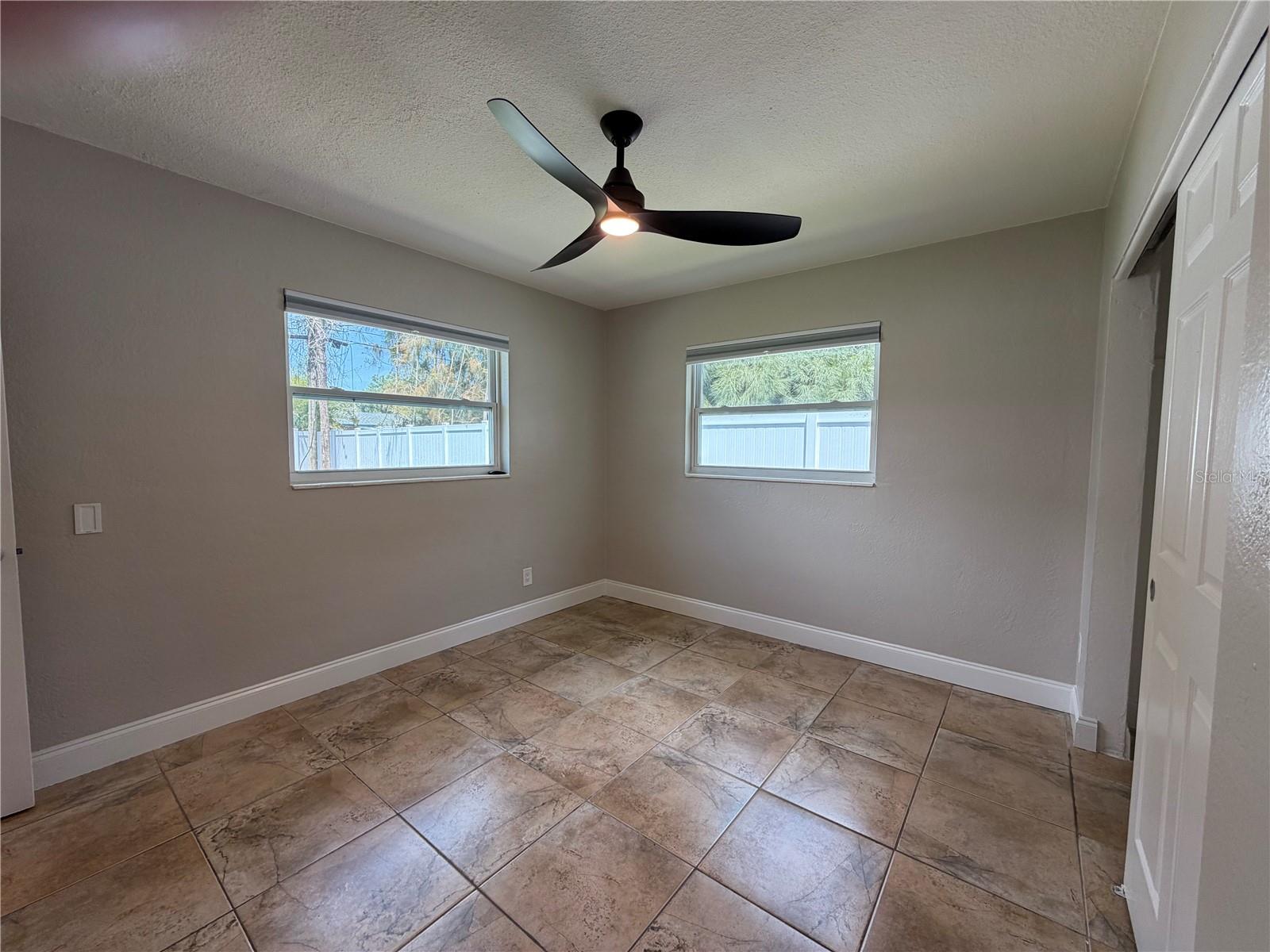4185 BARRACUDA DR SE, ST PETERSBURG, FL, 33705
