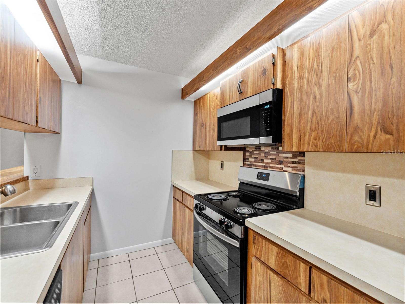 2702 4TH CT, PALM HARBOR, FL, 34684