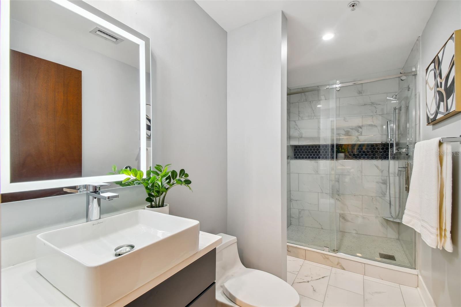 912 CHANNELSIDE DR #2316, TAMPA, FL, 33602