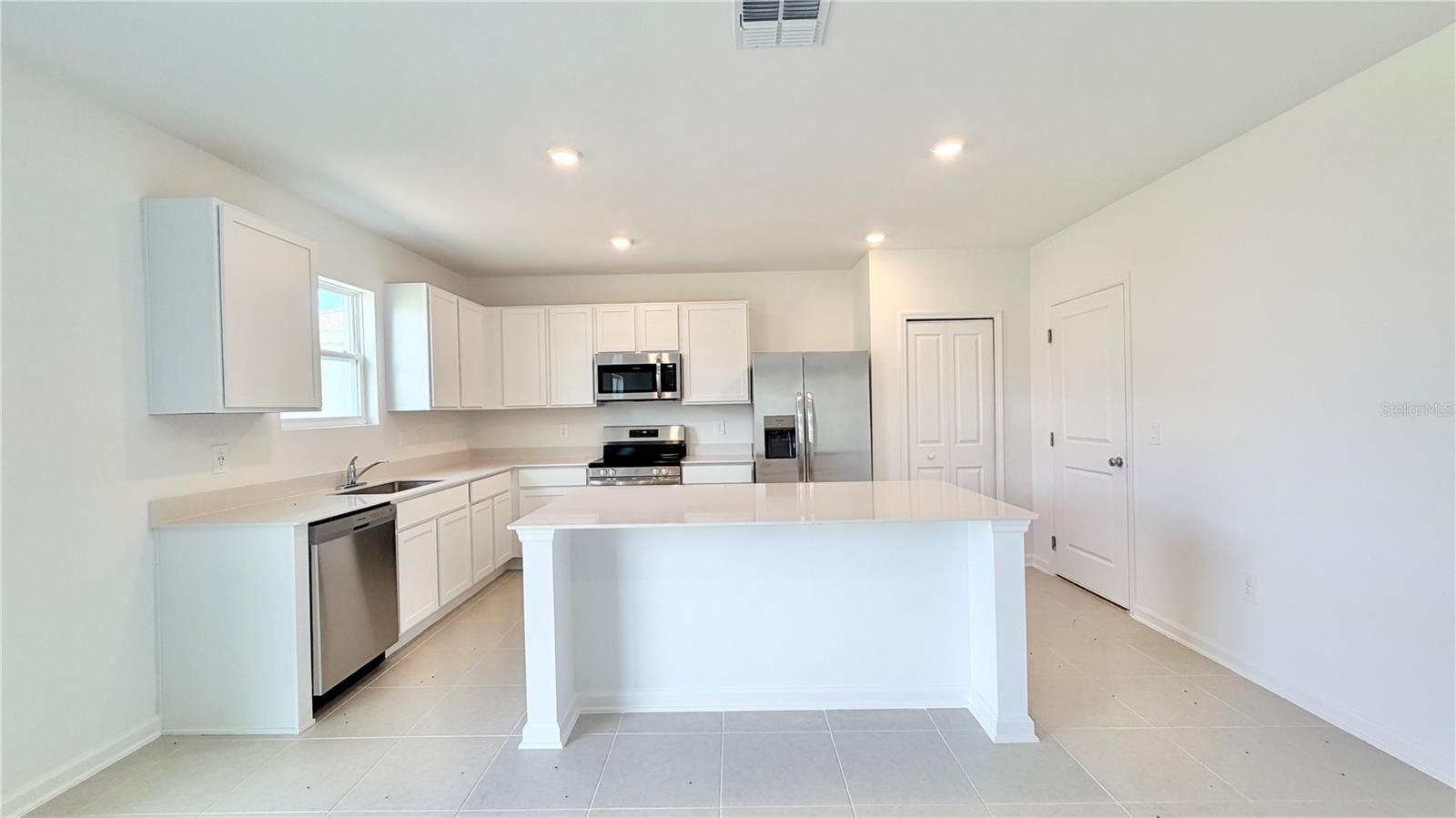 1558 LOXLEY TRL, KISSIMMEE, FL, 34746