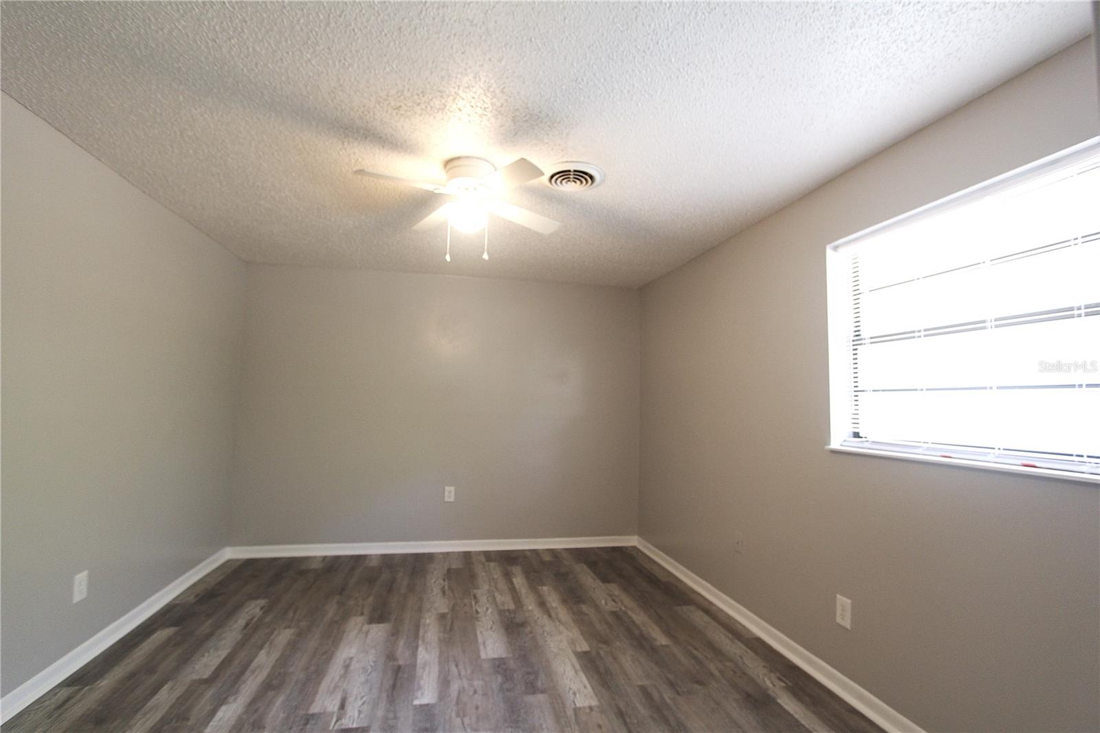 5647 20TH ST, ZEPHYRHILLS, FL, 33542