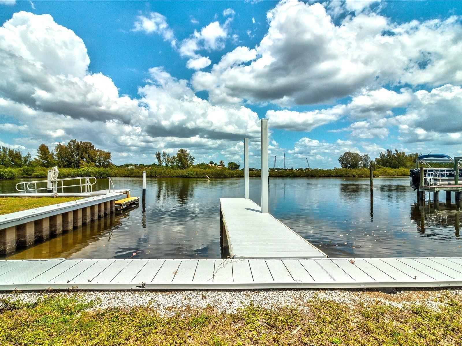 800 CHESAPEAKE DR #42, TARPON SPRINGS, FL, 34689
