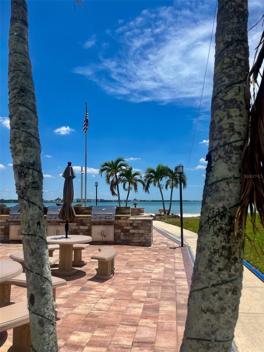 851 BAYWAY BLVD #405, CLEARWATER BEACH, FL, 33767