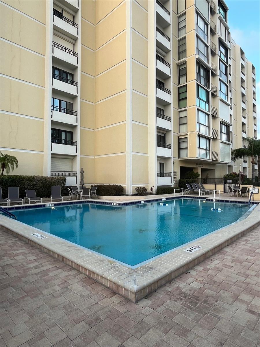 851 BAYWAY BLVD #405, CLEARWATER BEACH, FL, 33767