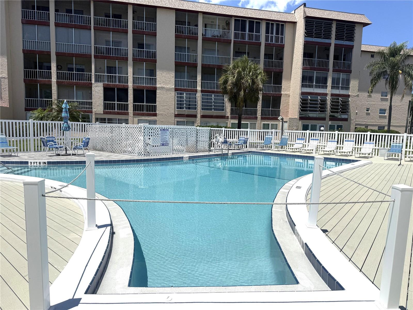 3915 LAKE BAYSHORE DR #306, BRADENTON, FL, 34205