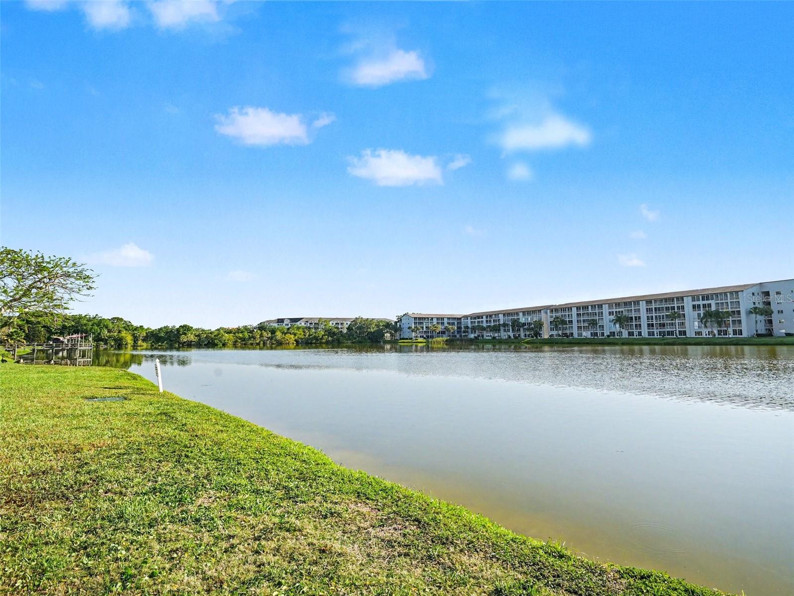 3915 LAKE BAYSHORE DR #306, BRADENTON, FL, 34205