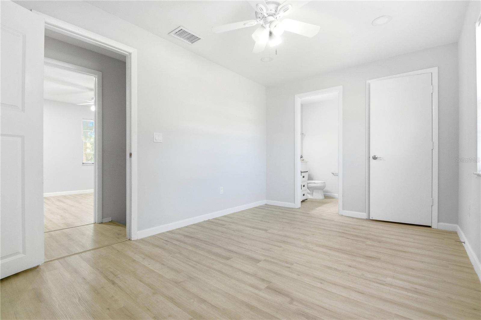 14113 VILLAGE TERRACE DR, TAMPA, FL, 33624