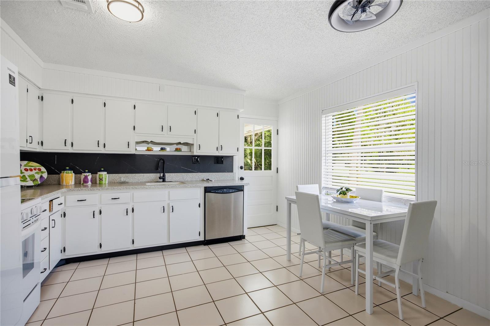 113 BROWNS RD, SAN MATEO, FL, 32187