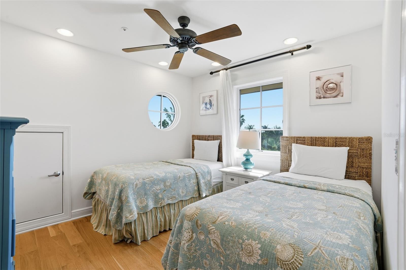 16205 CAPTIVA DR, CAPTIVA, FL, 33924