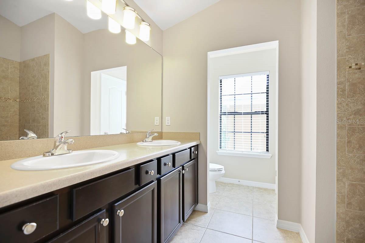 5712 KINGLETSOUND PL, LITHIA, FL, 33547