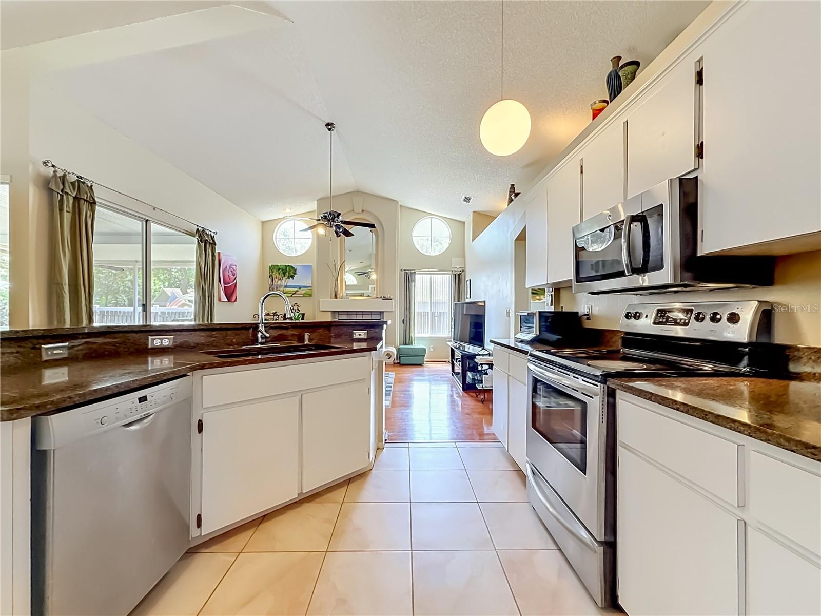 2924 PENRIDGE DR, PALM HARBOR, FL, 34684