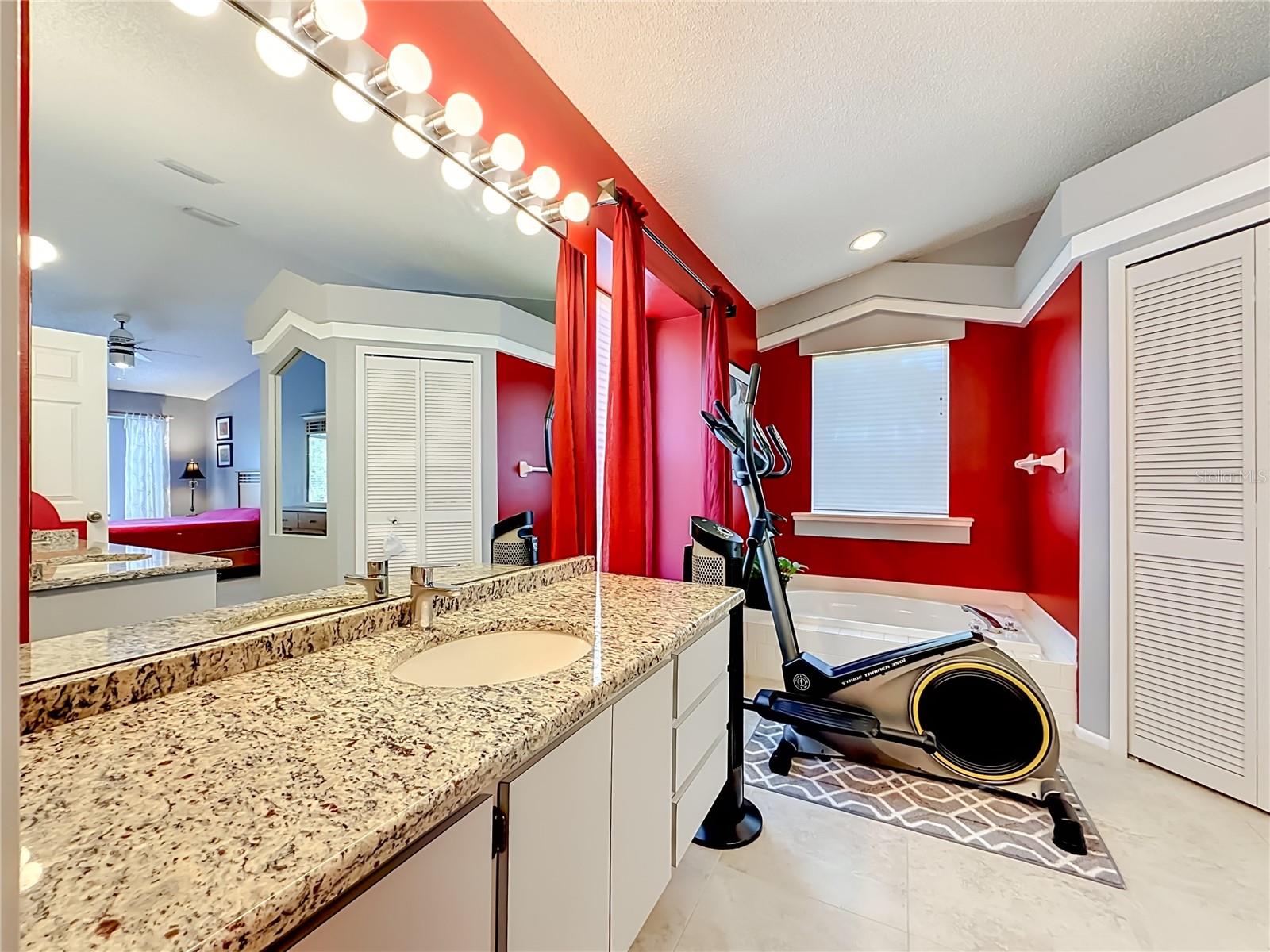 2924 PENRIDGE DR, PALM HARBOR, FL, 34684