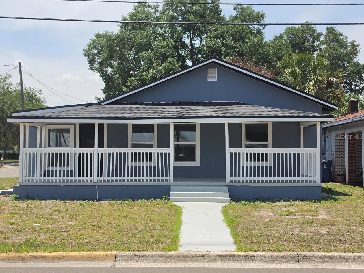 201 DR J A WILTSHIRE AVE W, LAKE WALES, FL, 33853
