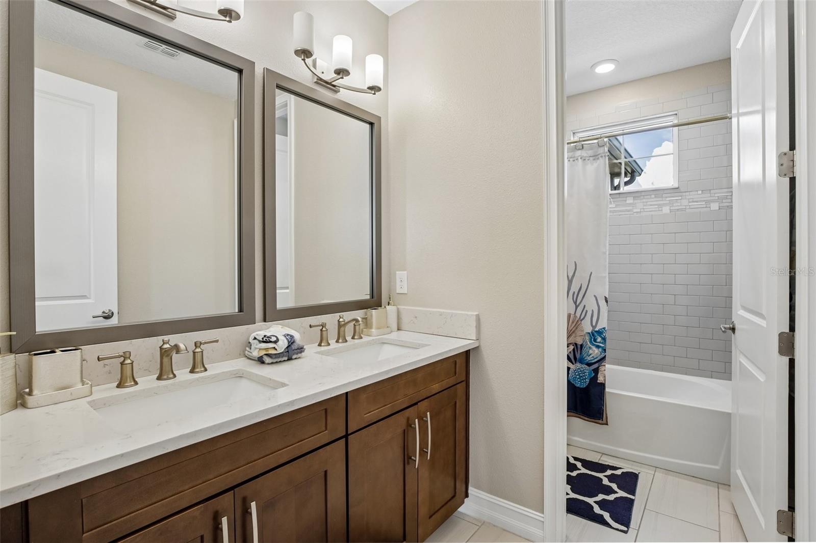 3110 CHRISTOPHERS WATCH LN, RUSKIN, FL, 33570