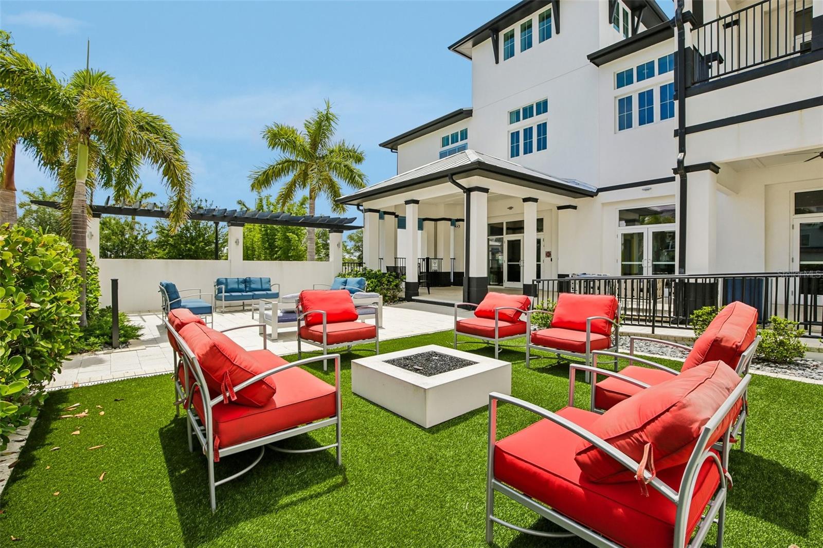 3110 CHRISTOPHERS WATCH LN, RUSKIN, FL, 33570