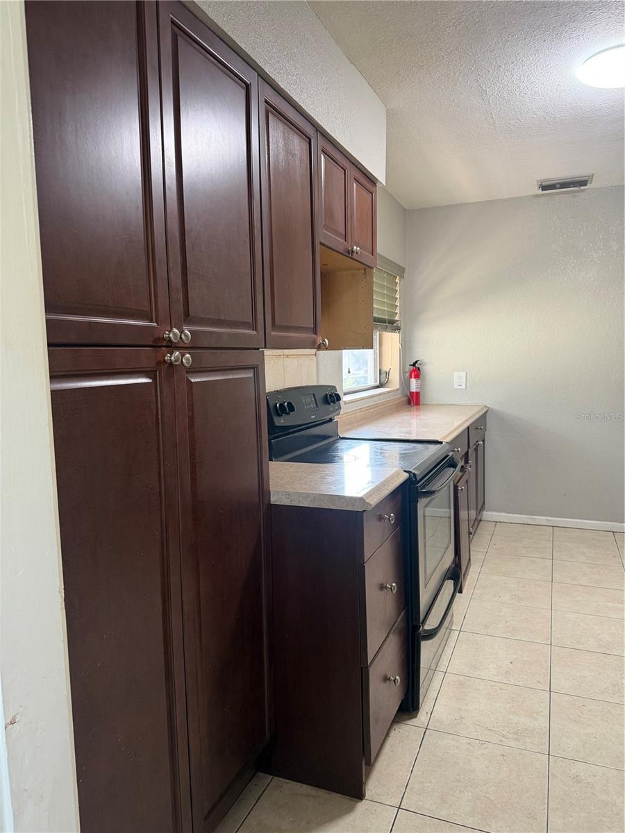 3255 18TH ST N, ST PETERSBURG, FL, 33713